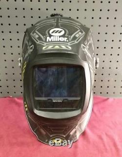 Miller 271333 Black Ops Digital Infinity Auto Darkening Welding Helmet