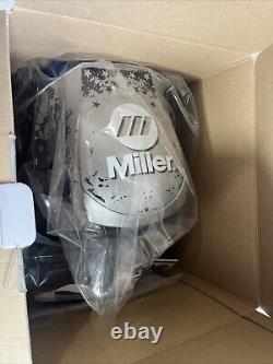 Miller 282006 Digital CL2 Performance Welding Helmet with ClearLight 2.0 Lens