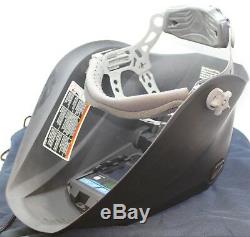 Miller Auto-Darkening Welding Helmet Digital Performance Series Model 231921 Use