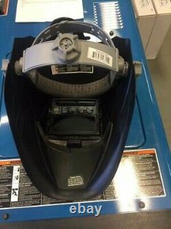 Miller Classic Series 251292 Black Auto-Darkening Welding Helmet