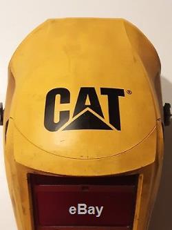 Miller welder Co. CAT Edition Digital Elite Auto Darkening Welding Helmet Hood