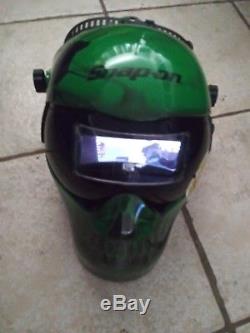 Snap-On Auto Darkening Welding Helmet Green Skull