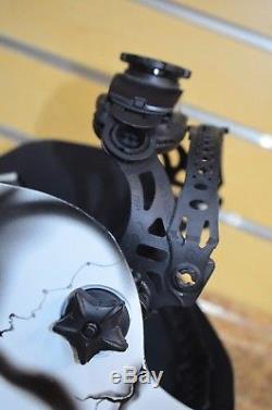 Snap-on EFP2Morbid Auto Darkening with Grind Feature Welding Helmet